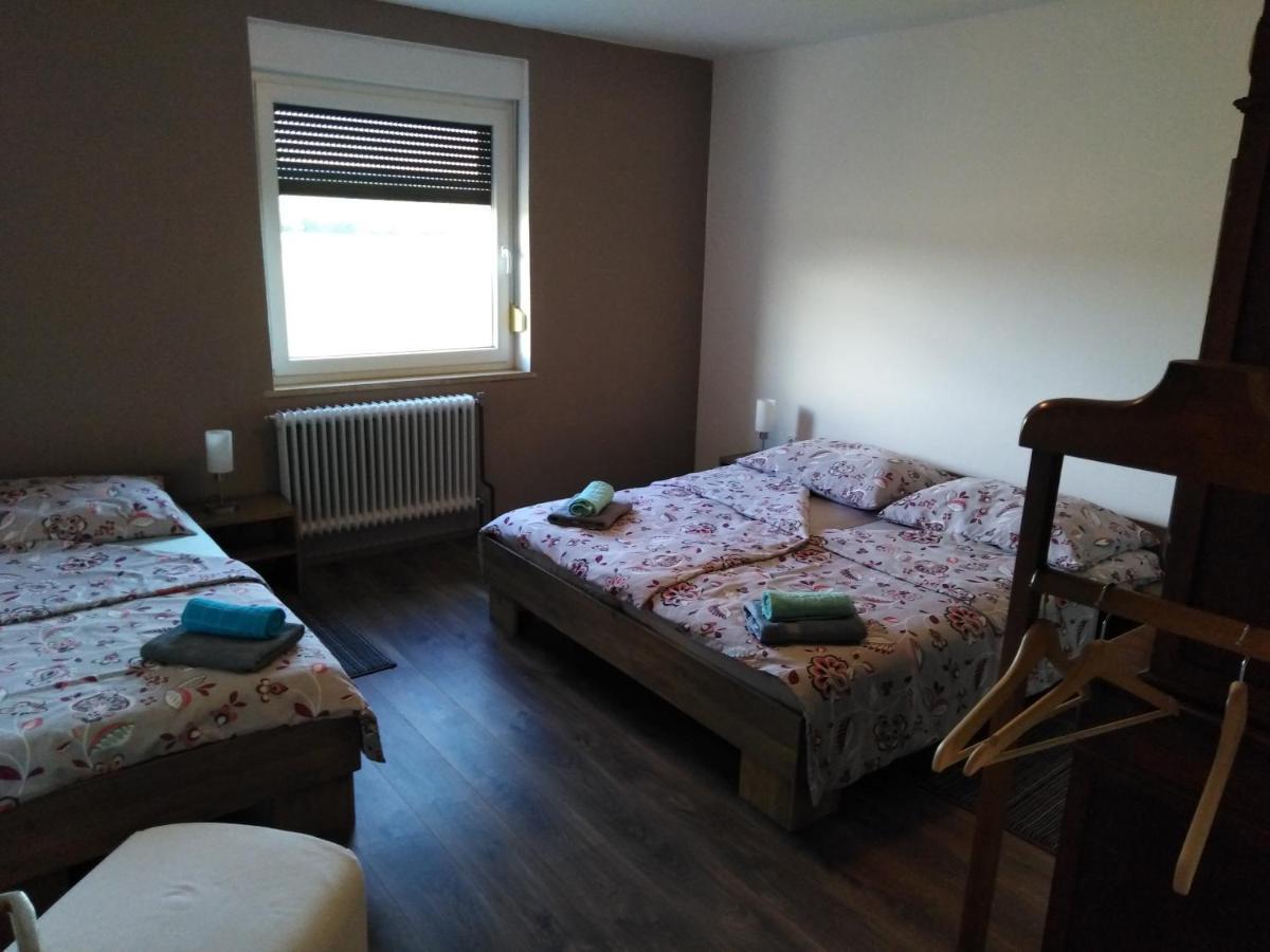 Jasna Rooms Ilirska Bistrica Exteriör bild