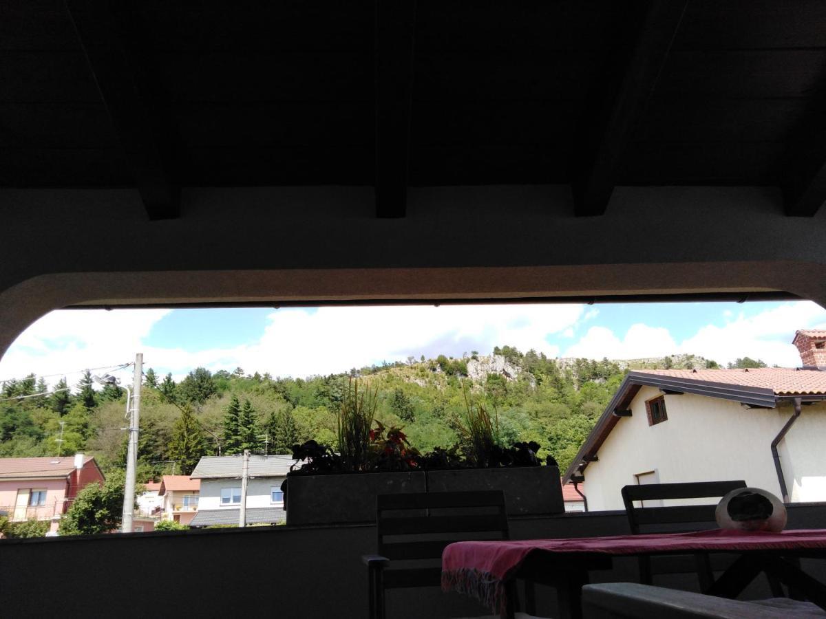 Jasna Rooms Ilirska Bistrica Exteriör bild